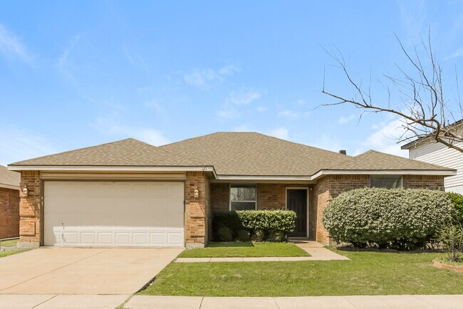 property at 129 Phlox Ln