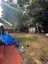 6410 SW 39th St in Miami, FL - Building Photo - Building Photo