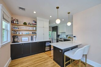 9 Moraine St, Unit 2 in Boston, MA - Building Photo - Building Photo