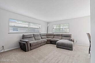 6263 Toyota Dr in Jacksonville, FL - Building Photo - Building Photo