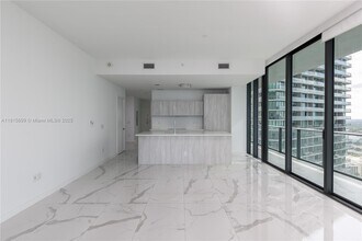 480 NE 31st St, Unit 3107 in Miami, FL - Foto de edificio - Building Photo