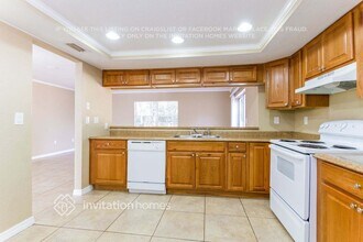 12231 Shadow Ridge Blvd in Hudson, FL - Foto de edificio - Building Photo