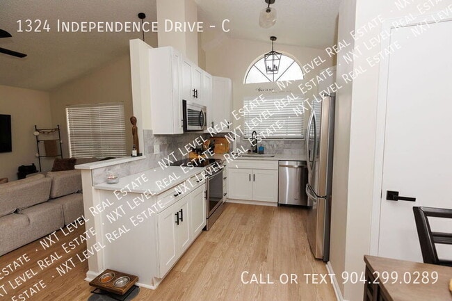 1324 Independence Dr in Orange Park, FL - Building Photo - Building Photo