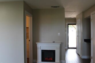 300 Poker Chip in Horseshoe Bay, TX - Building Photo - Building Photo