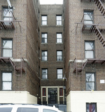 2564 Creston Ave in Bronx, NY - Foto de edificio - Building Photo