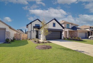 20822 Wilde Redbud Trl in Richmond, TX - Building Photo - Building Photo