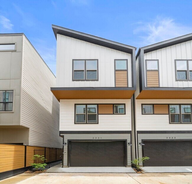 2331 Eagle St in Houston, TX - Foto de edificio - Building Photo