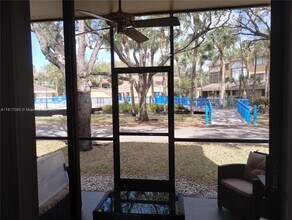 15509 N Miami Lakeway in Miami Lakes, FL - Building Photo - Building Photo