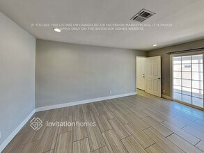 1222 W Hermosa Dr in Tempe, AZ - Foto de edificio - Building Photo
