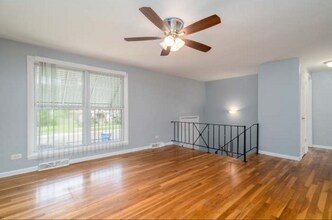 13223 S Rhodes Ave in Chicago, IL - Building Photo - Building Photo