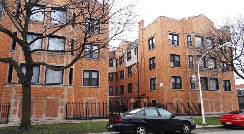 8814 S Cottage Grove Ave Apartments Chicago, IL Apartments For Rent
