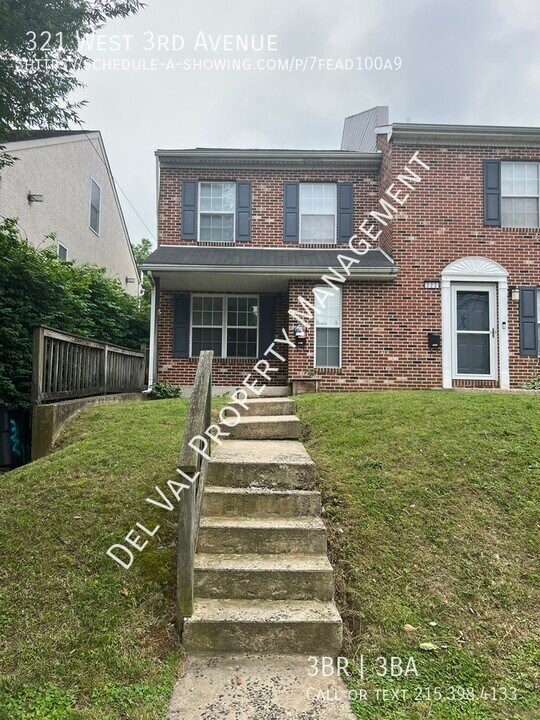 321 W 3rd Ave in Conshohocken, PA - Foto de edificio