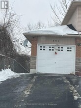 351 Veronica Dr in Kitchener, ON - Building Photo - Building Photo