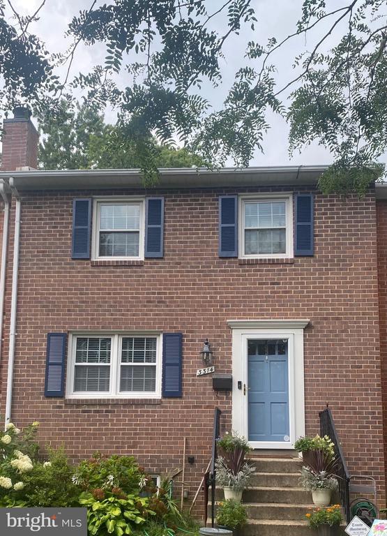 property at 3314 Spring Ln