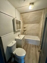916 S Paxton St in Sioux City, IA - Building Photo - Building Photo