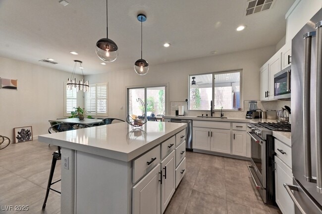property at 1041 Chestnut Chase St