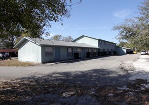 Parker Apartments in Arcadia, FL - Building Photo