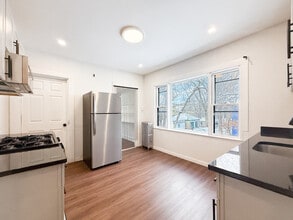 57 Rexford St, Unit 2 in Boston, MA - Building Photo - Building Photo