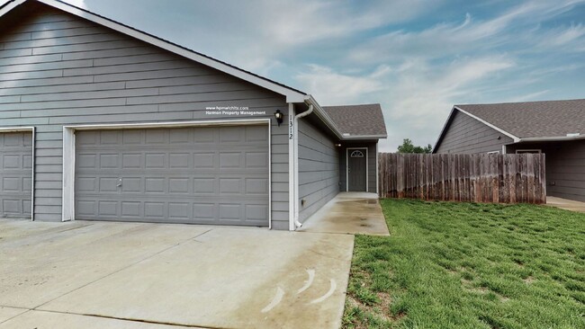 property at 1270 N Curtis Ct