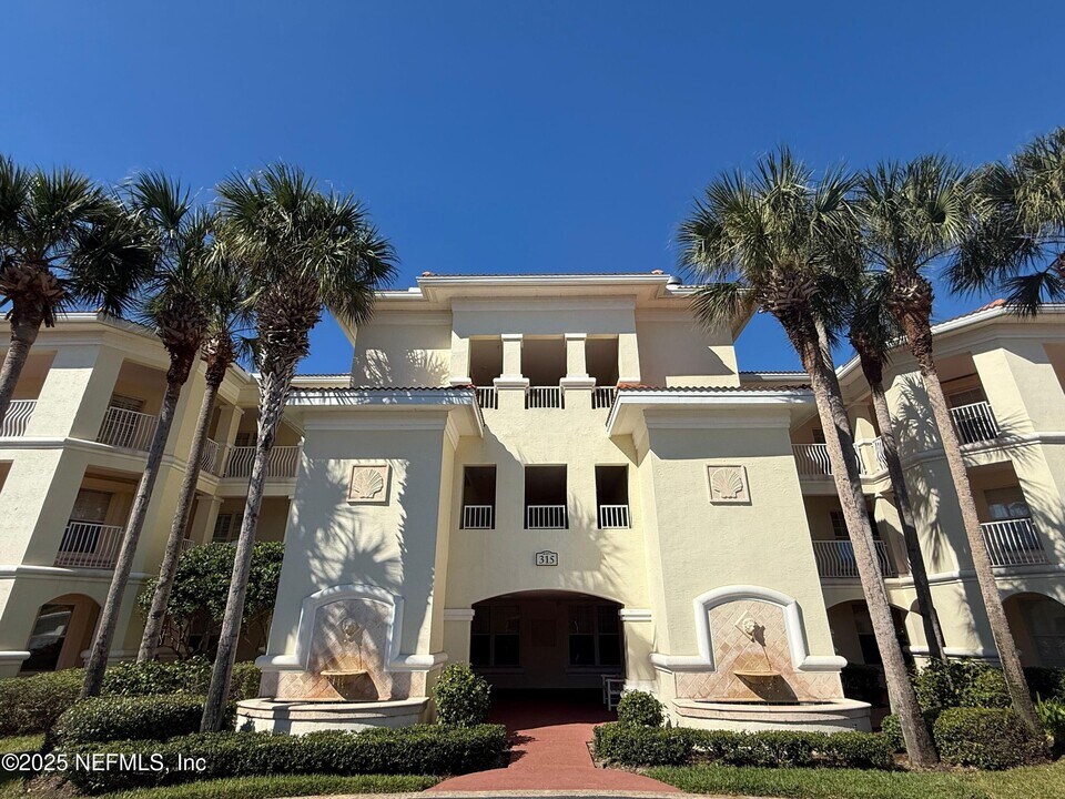 315 S Ocean Grande Dr in Ponte Vedra Beach, FL - Building Photo