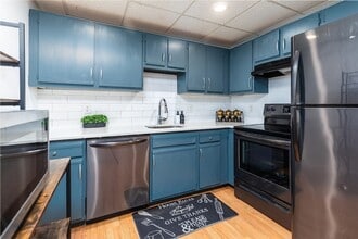 111 Foster St, Unit 416 in Peabody, MA - Building Photo - Building Photo
