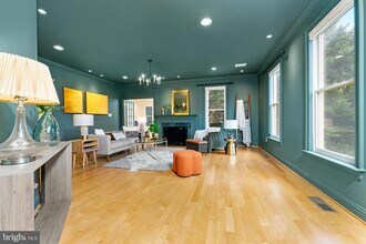 1445 Mayhurst Blvd in McLean, VA - Building Photo - Building Photo