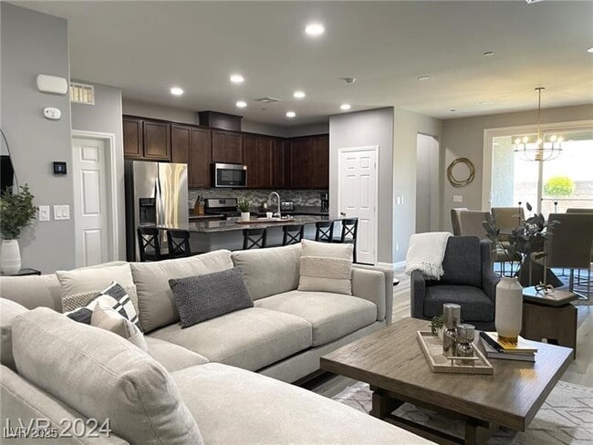 property at 2828 Aragon Ter Wy