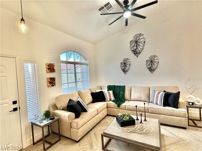 property at 1724 Pinion Mesa Ct