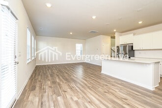 828 Pear Blossom Ct in Winston-Salem, NC - Building Photo - Building Photo