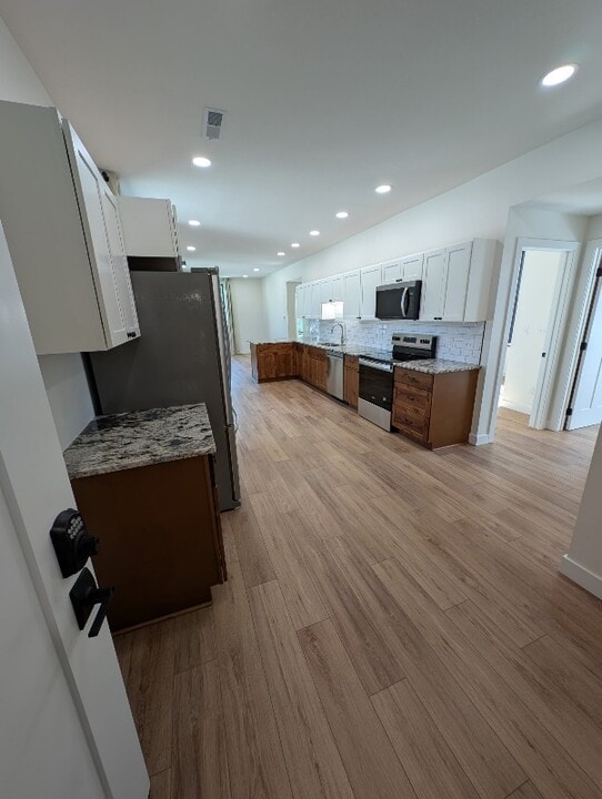 107 W Washington St in Exira, IA - Foto de edificio