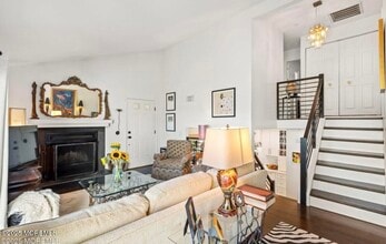 85 Tower Hill Dr in Red Bank, NJ - Building Photo - Building Photo