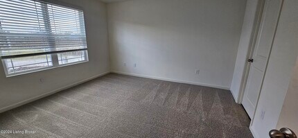 1557 Robin Rd in Shelbyville, KY - Building Photo - Building Photo