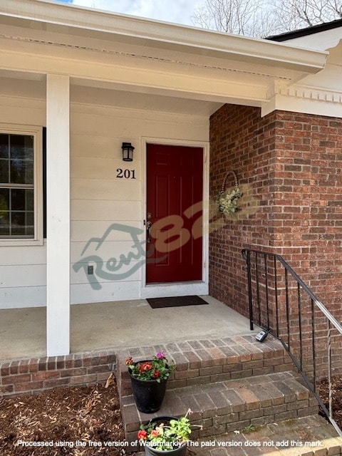 201 Camellia Way in Laurel Park, NC - Building Photo - Building Photo