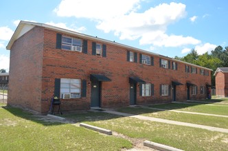 Houck Street Apartments in Sumter, SC - Building Photo - Building Photo