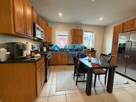 226 Calumet St, Unit 1 in Boston, MA - Building Photo