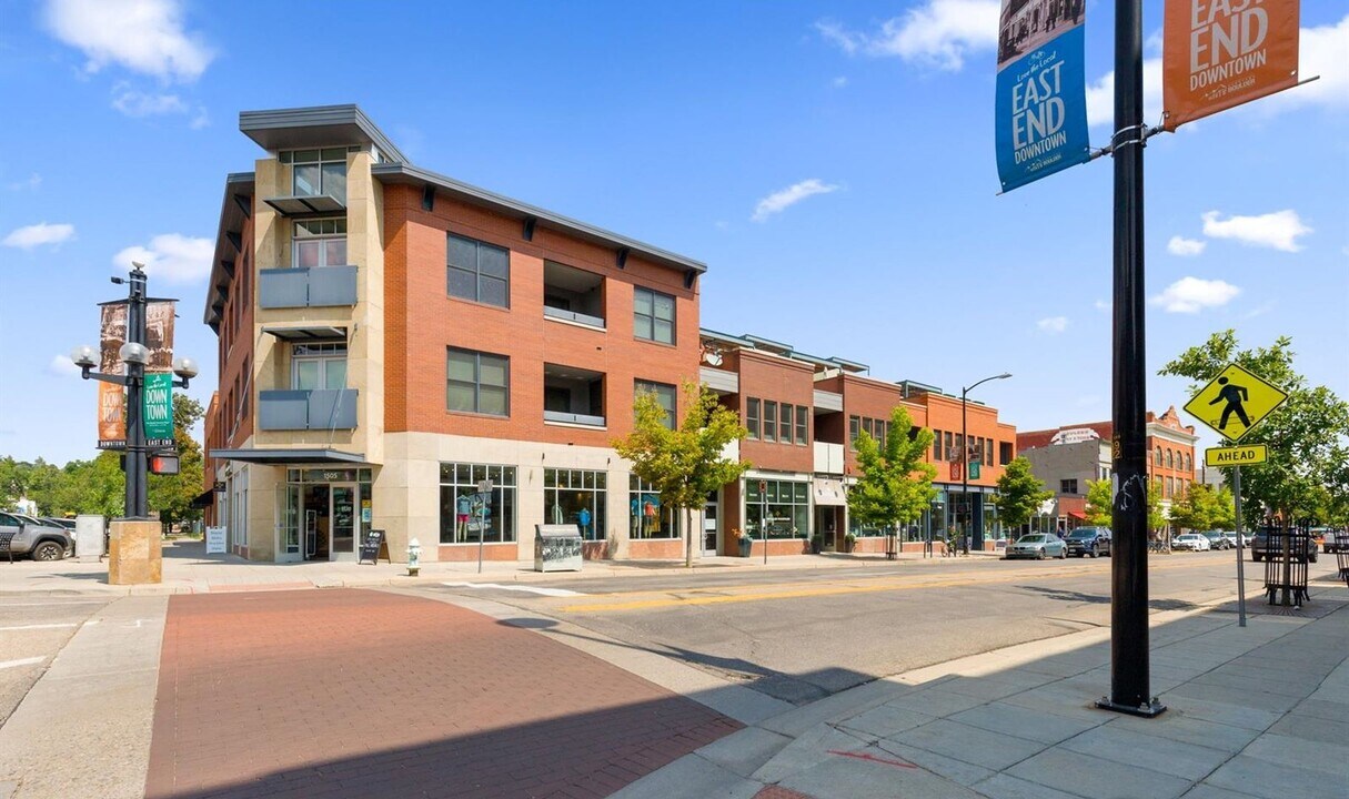 1505 Pearl St-Unit -203 in Boulder, CO - Foto de edificio