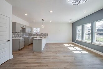4739 Nome St in Dallas, TX - Building Photo - Building Photo