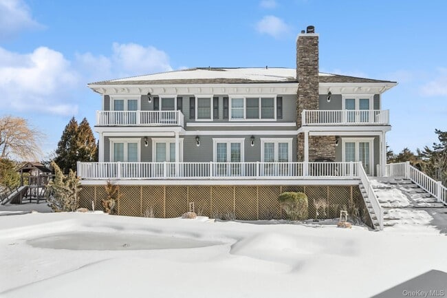 23 Meadow Ln in Westhampton Beach, NY - Building Photo - Building Photo