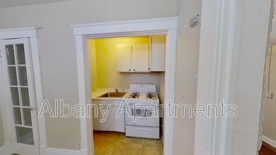 566 Park Ave in Albany, NY - Building Photo - Building Photo