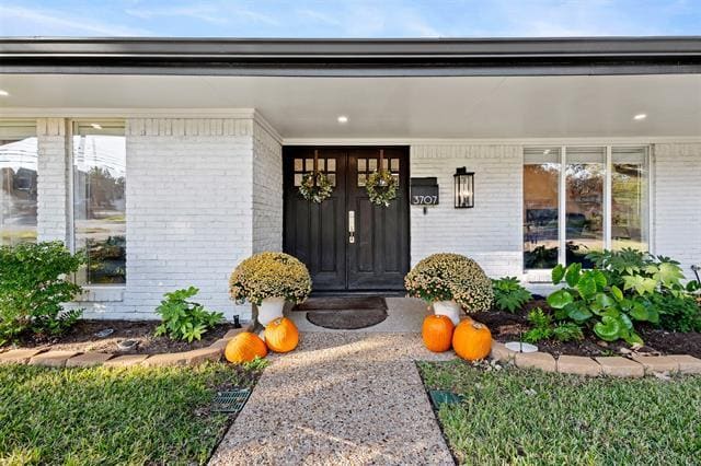 3707 Pallos Verdas Dr in Dallas, TX - Building Photo - Building Photo