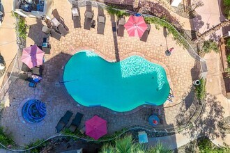 50700 Santa Rosa Plz in La Quinta, CA - Building Photo - Building Photo