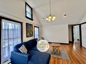 112 Fairfield St, Unit 1 in New Haven, CT - Foto de edificio - Building Photo