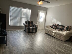 634 Green Valley Rd, Unit G5 in Palm Harbor, FL - Building Photo - Building Photo