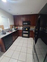 5440 River Rock Rd in Lakeland, FL - Foto de edificio - Building Photo