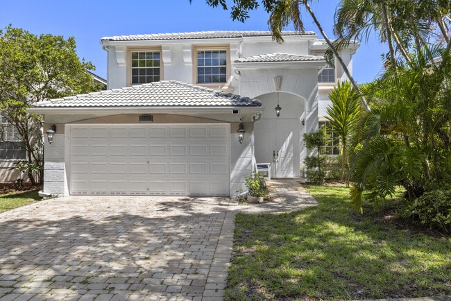 1500 Running Oak Ln