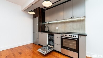 620 Parkside Ave, Unit 1b in Brooklyn, NY - Foto de edificio - Building Photo