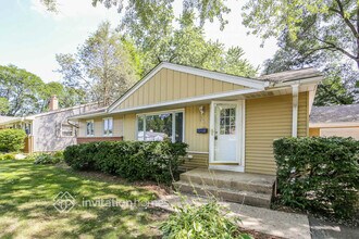 407 N Derbyshire Ave in Arlington Heights, IL - Building Photo - Building Photo