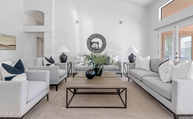5507 E Shea Blvd in Scottsdale, AZ - Foto de edificio - Building Photo