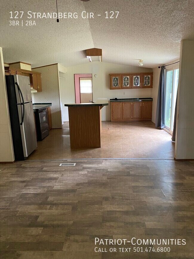 127 Strandberg Cir in Mena, AR - Building Photo - Building Photo