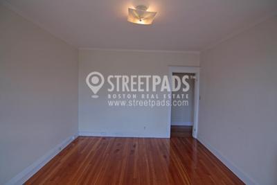 17-19-19 Washington St S in Malden, MA - Building Photo - Building Photo